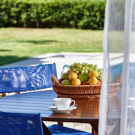 Villa Bluegreenvilla Karteros